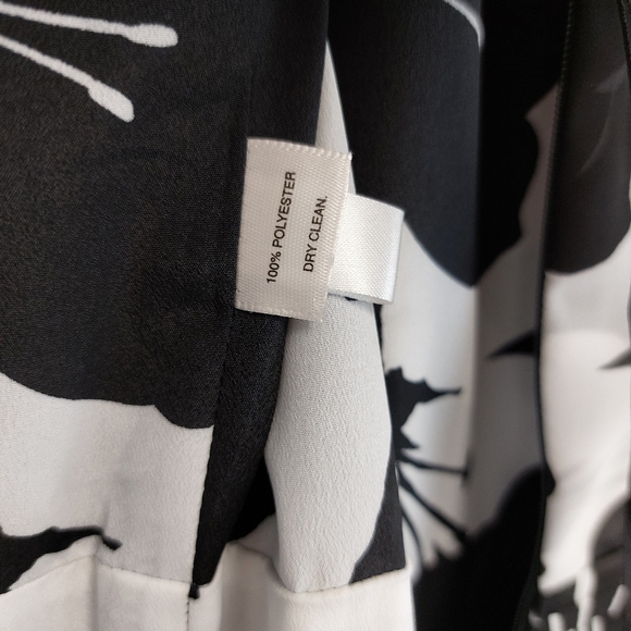 WHBM Layered Chiffon Floral Pleated Flare Dress - Picture 13 of 13